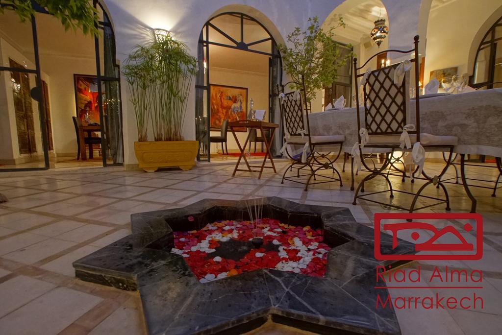 Riad Alma Marrakesh Luaran gambar